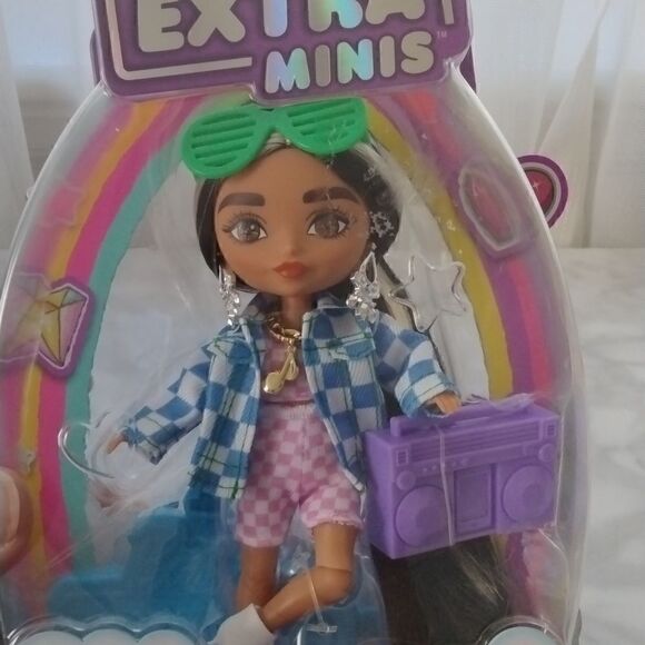Barbie Extra Mini   - Picture 2 of 3